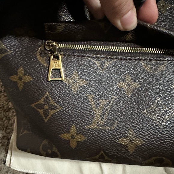 Louis Vuitton PM montsouris backpack - Picture 4 of 5